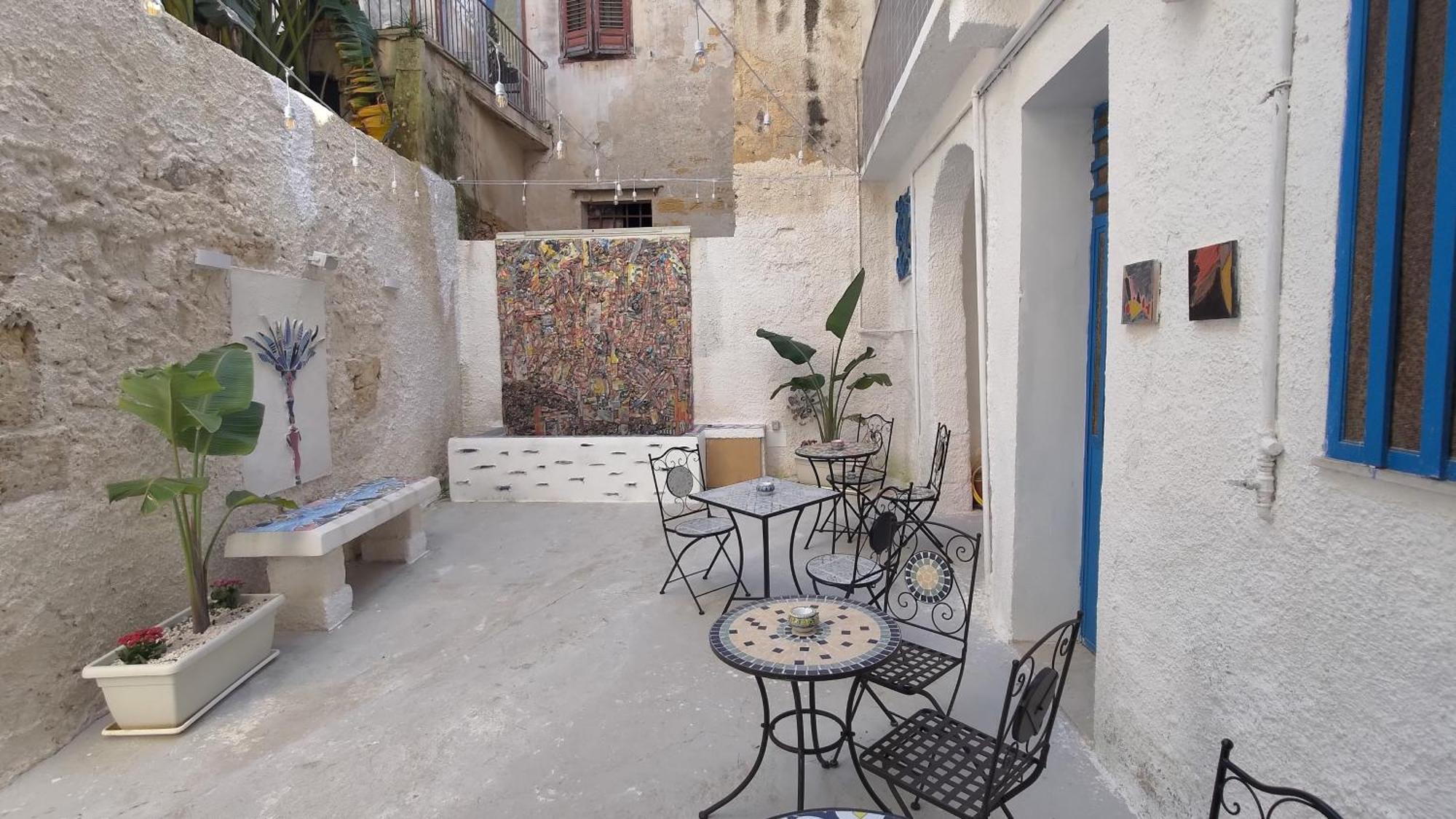 فندق Nastanza D'Arte مازارا ديل فالو المظهر الخارجي الصورة